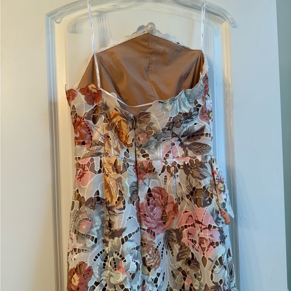 Elliatt Strapless Floral Dress in Cream and Pink - Picture 5 of 6